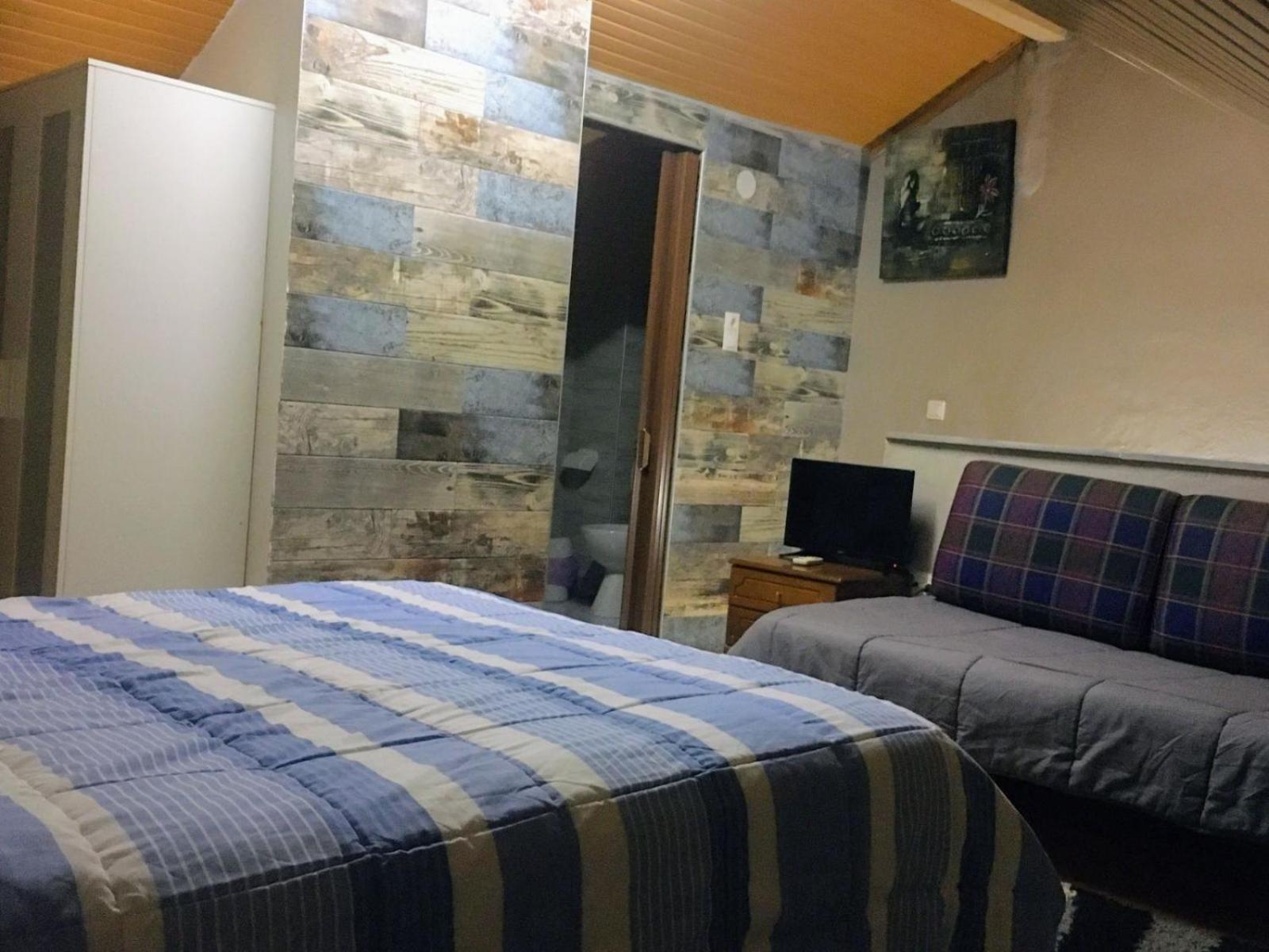 Roses Apartments 네아 미카니오나 외부 사진